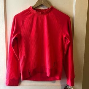 𝅺3/$30 New Reebok Tee